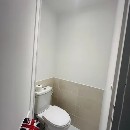 Modern Near Train Station And Du Havre 勒阿弗尔