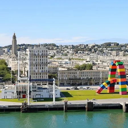 Modern Near Train Station And Du Havre * 勒阿弗尔